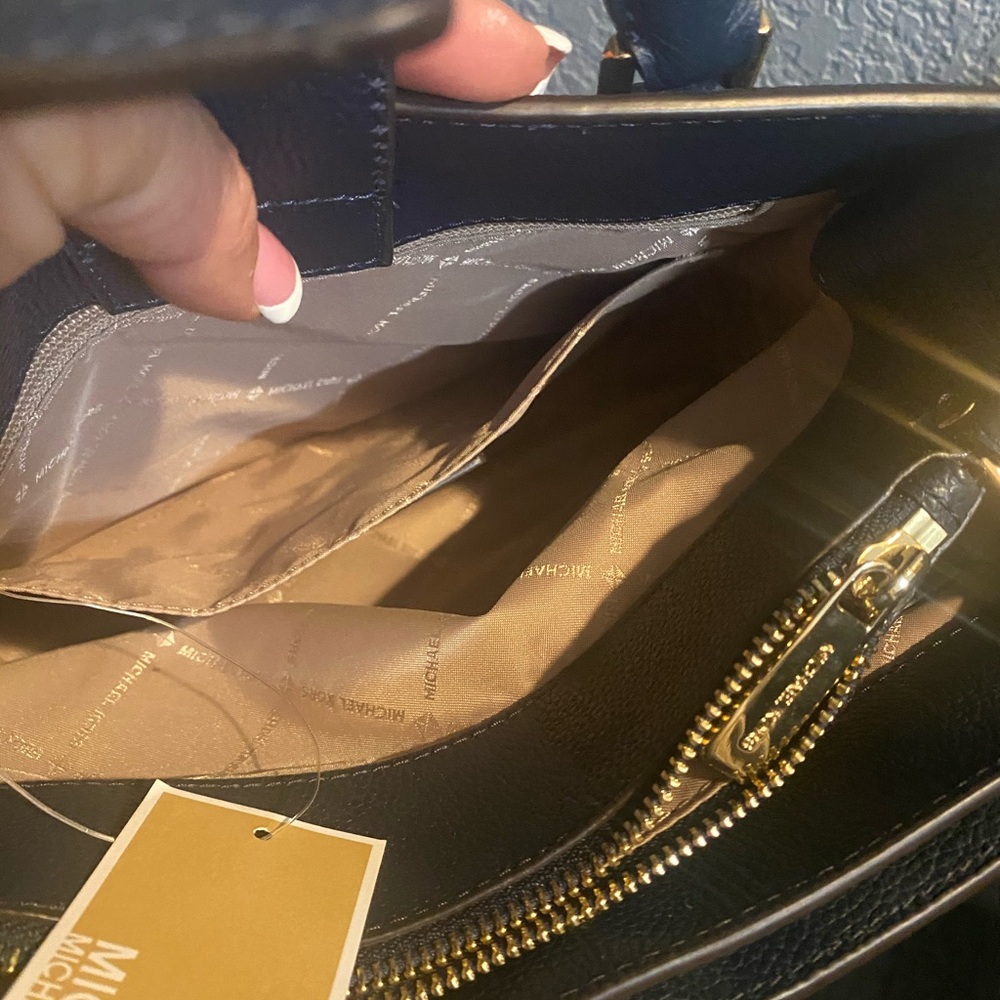 Michael Kors Kinsley Navy/OpticWhite - Picture 5 of 8